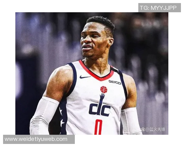 威少生涯第204次三双创佳绩360万无保障底薪下场均1575三分命中率达432